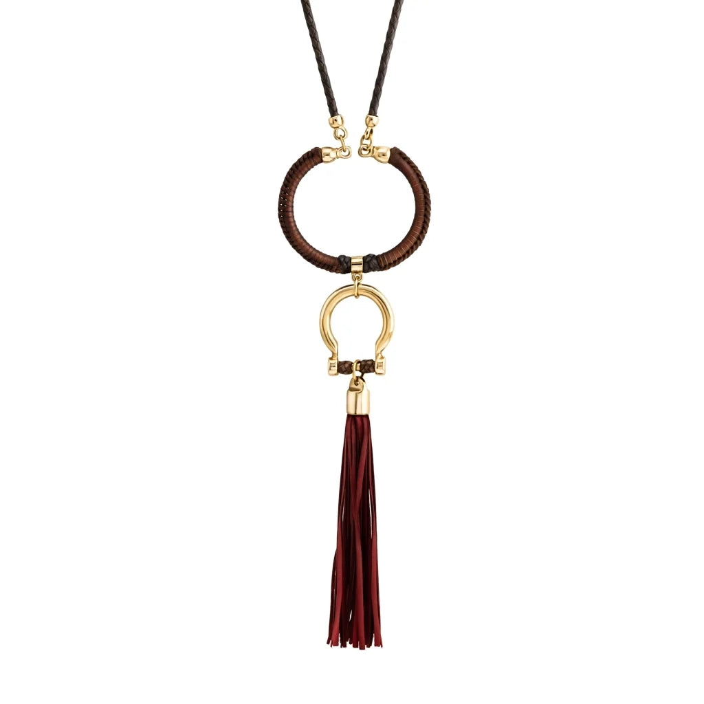 Collar de 59cm para mujer con piel de borrego trenzada redonda en 4 hilos, aro con piel tejida y dije de herradura en baño de oro de 22K con borla de piel natural de borrego - Joyería y bisutería fina