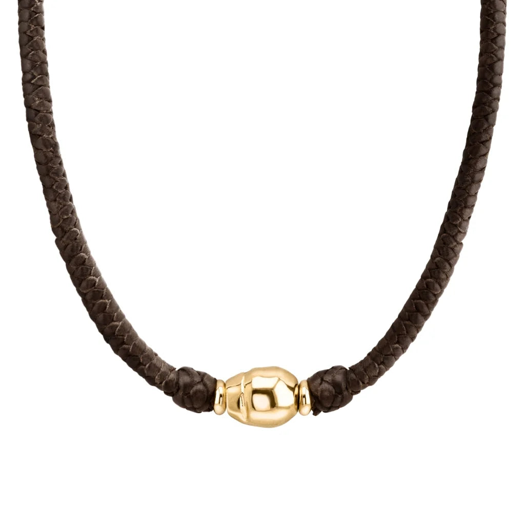 Collar choker con perla central en baño de oro de 22K, con trenza de 4 hilos en piel de borrego y broche de botón - Joyería y bisutería fina