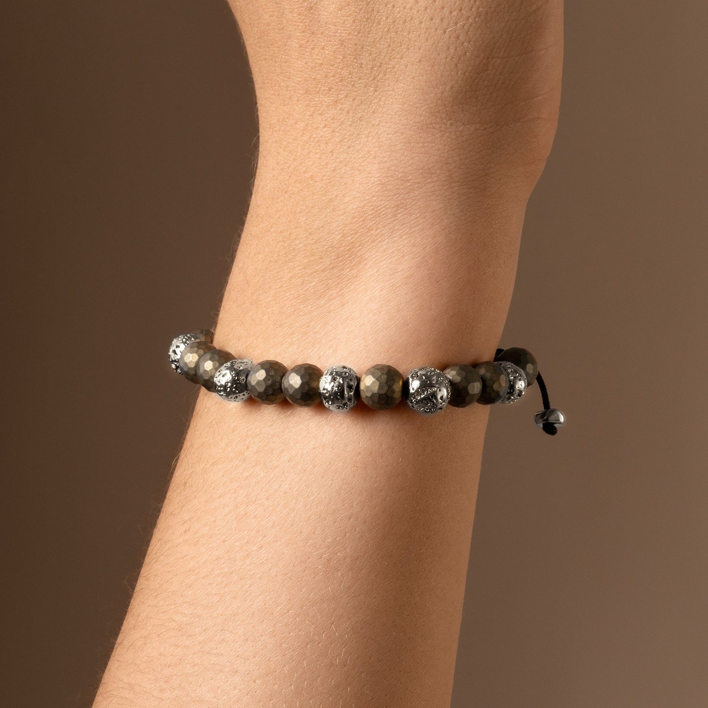PEHUÉN FACETED SILVER