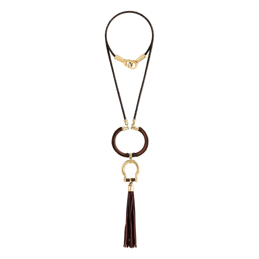 Collar de 59cm para mujer con piel de borrego trenzada redonda en 4 hilos, aro con piel tejida y dije de herradura en baño de oro de 22K con borla de piel natural de borrego - Joyería y bisutería fina