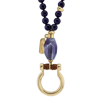 Collar de 44cm con piedras 8mm, dije e piedra, con herradura y semillas en baño de oro de 22K - Joyería y bisutería fina