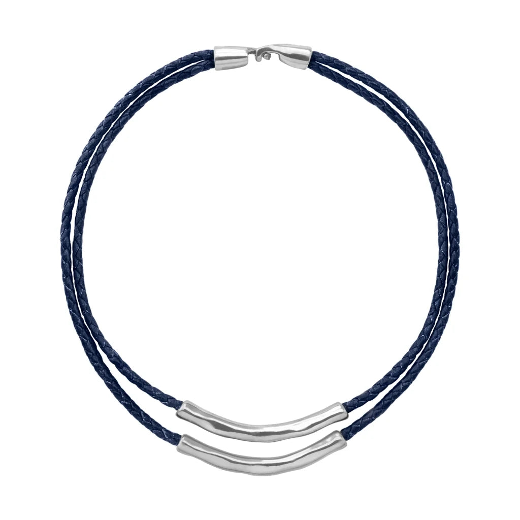Collar choker de 17cm en trenza redonda de 4 hilos de piel natural de borrego con 2 cilindros moldeados en baño de rodio - Joyería y bisutería fina