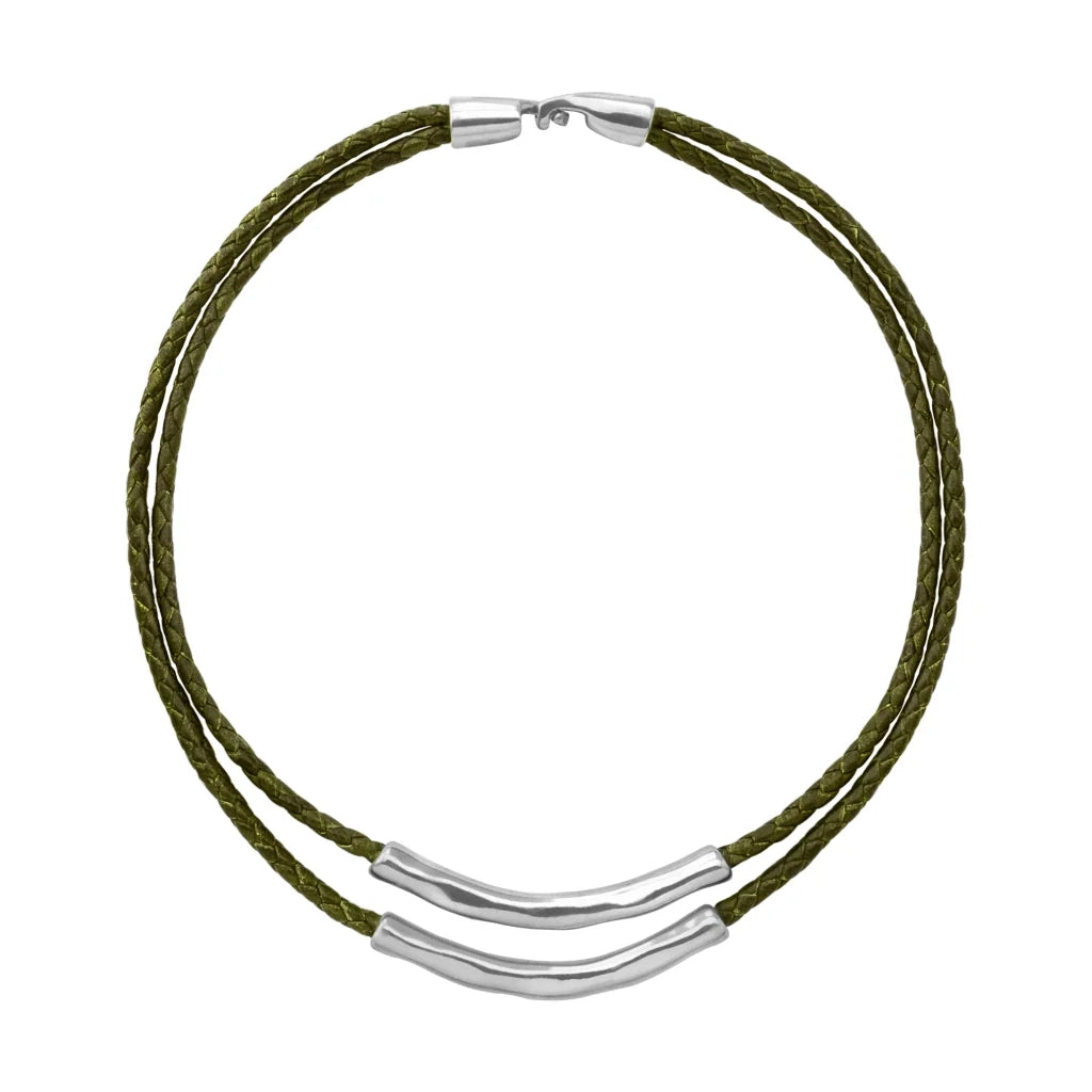 Collar choker de 17cm en trenza redonda de 4 hilos de piel natural de borrego con 2 cilindros moldeados en baño de rodio - Joyería y bisutería fina