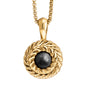 Collar de 33cm con piedra de 8mm, con dije de laurel y cadena en baño de oro de 22K - Joyería y bisutería fina