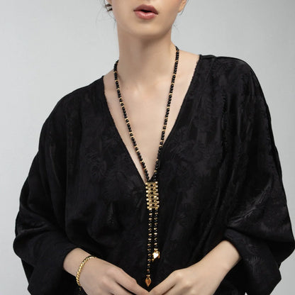 Collar de 54cm con piedras de 6mm, 2 rombos dorados, donas doradas - Joyería y bisutería fina
