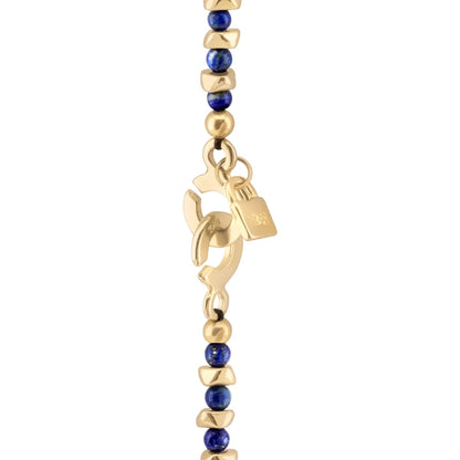 Collar corbatín con piedras de 4mm, con mini semillas y 3 peces koi dorados - Joyería y bisutería fina