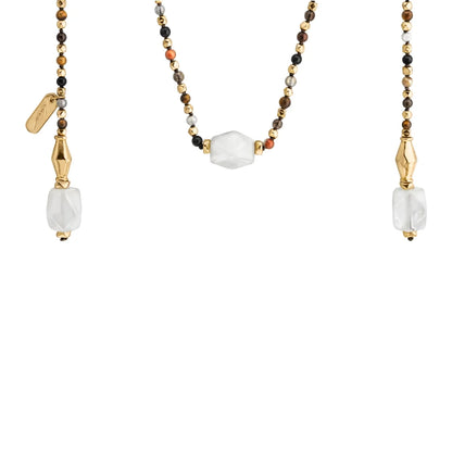 Collar corbatín con piedras de 4mm, 3 cuarzos blancos chunky, con mini cubos dorados - Joyería y bisutería fina