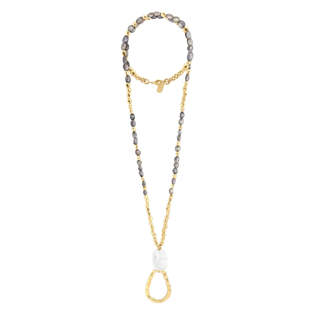 Collar de 52cm, con cuarzos, piedra natural, cuentas facetadas y dije en baño de oro 22K - Joyería y bisutería fina