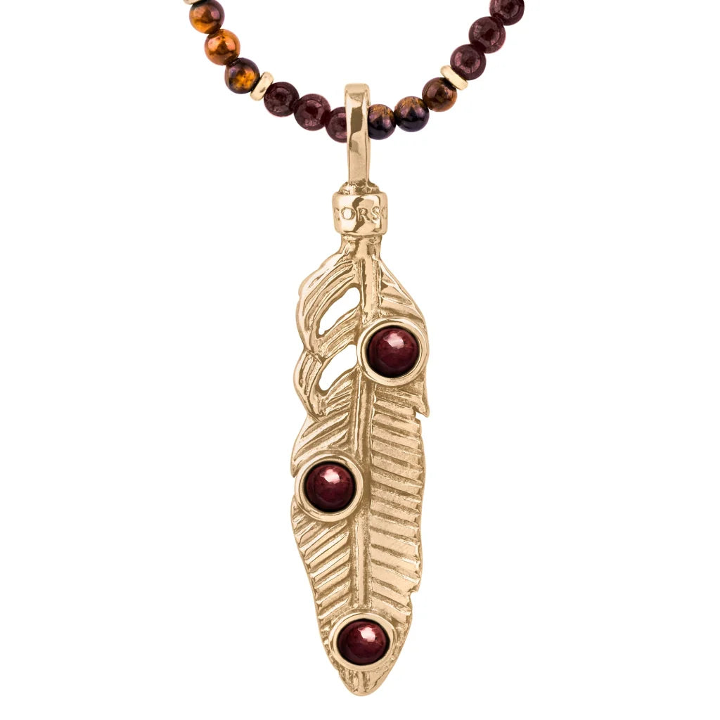Collar de 39cm con piedras de 4mm, mini donas y dije de pluma en terminado de acero anticado bañado en oro 22k- Joyería y bisutería fina