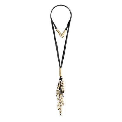 Collar de 63cm de piel natural de borrego, con perlas japones blancas 8-10mm, con 11 hilos de piel y semillas en baño de oro de 22K - Joyería y bisutería fina