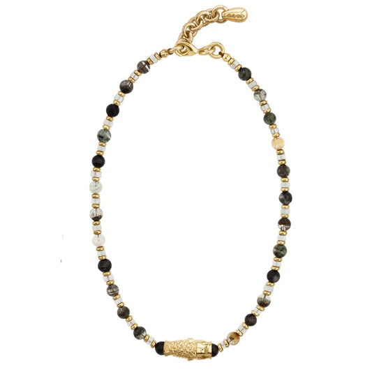 Collar choker ajustable en baño de rodio con cadena de eslabones y piedras facetadas 5mm y dije de pez koi en baño de oro de 22K - Joyería y bisutería fina