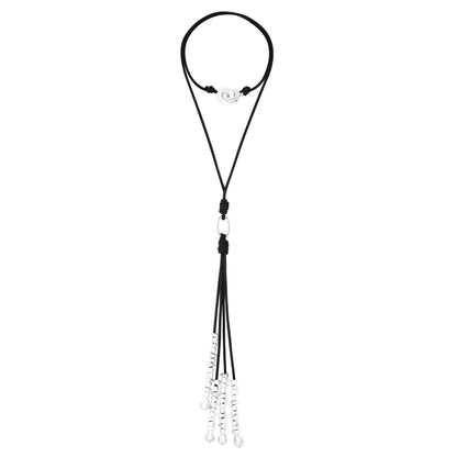 Collar de 66.5cm de piel natural de borrego, con semillas y perlas en baño de plata de .925 - Joyería y bisutería fina