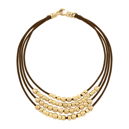 Collar choker estilo cascada con múltiples hileras de piel natural española, perlas y cuentas centrales en baño de oro de 22K - Joyería y bisutería fina