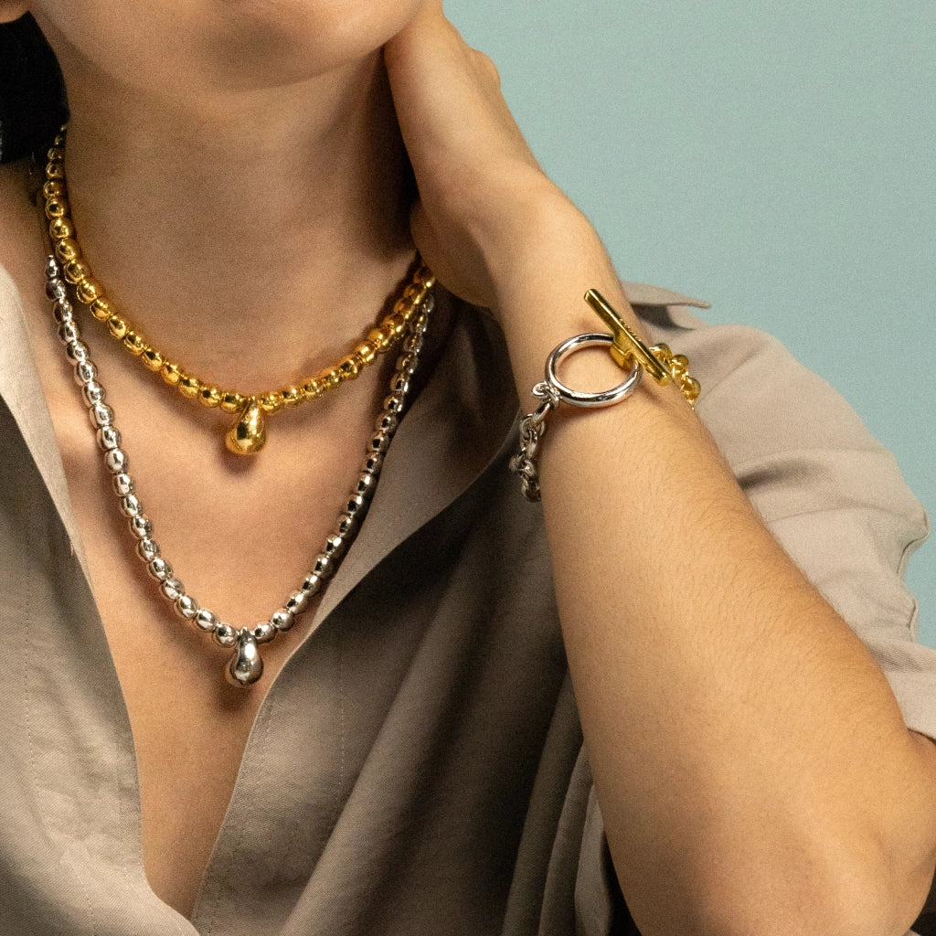Collar choker en baño de rodio, con dije de perla australiana - Joyería y bisutería fina