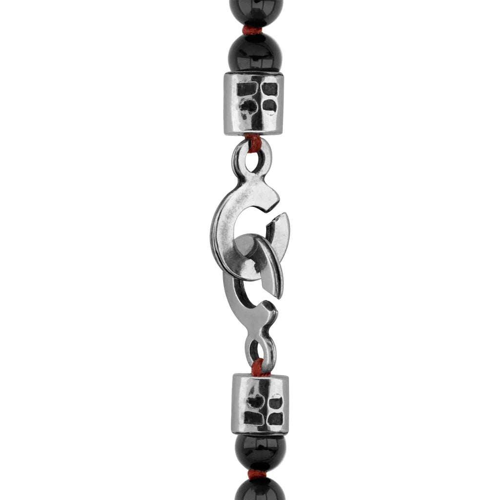Collar de 43cm con piedras 6mm, con dije de moneda tibetana y borla de hilo encerado - Joyería y bisutería fina