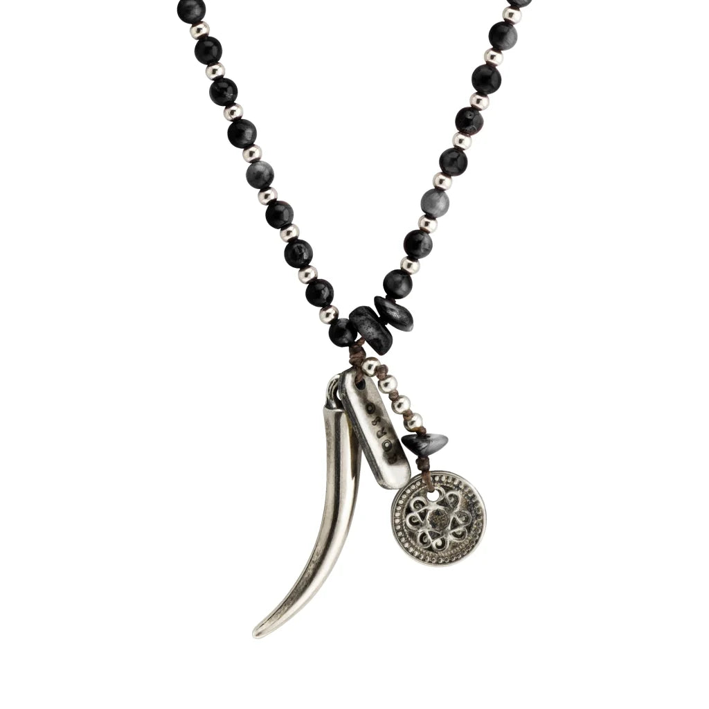 Collar de 34cm con piedras 4mm, con mini esferas moneda tibetana y colmillo en acero pulido - Joyería y bisutería fina