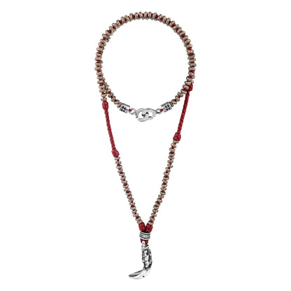 Collar de 42cm de piel natural de borrego, con piedras y dije de garra romana cubierta con hoja de laurel simbolizando victoria - Joyería y bisutería fina