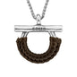 Collar de 39cm con cadena de acero inoxidable, con dije de omega en terminado de acero pulido con piel tejida - Joyería y bisutería fina