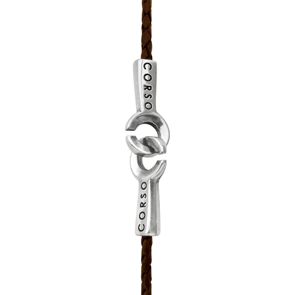Collar de 31cm de piel natural de borrego en trenza redonda de 4 hilos, con dije de tejido corso en terminado de acero pulido - Joyería y bisutería fina