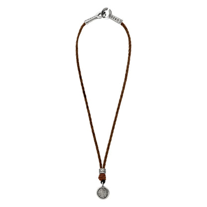 Collar de 31cm de piel natural de borrego en trenza redonda de 4 hilos, con dije de tejido corso en terminado de acero pulido - Joyería y bisutería fina