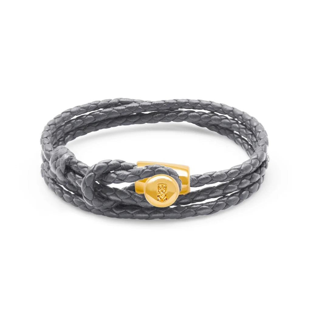 Pulsera de piel natural de borrego con trenza de cuatro hilos, con broche en baño de oro de 22K - Joyería y bisutería fina