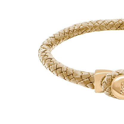 Pulsera de piel natural de borrego en trenza de ocho tiras, con broche en baño de oro 22K - Joyería y bisutería fina