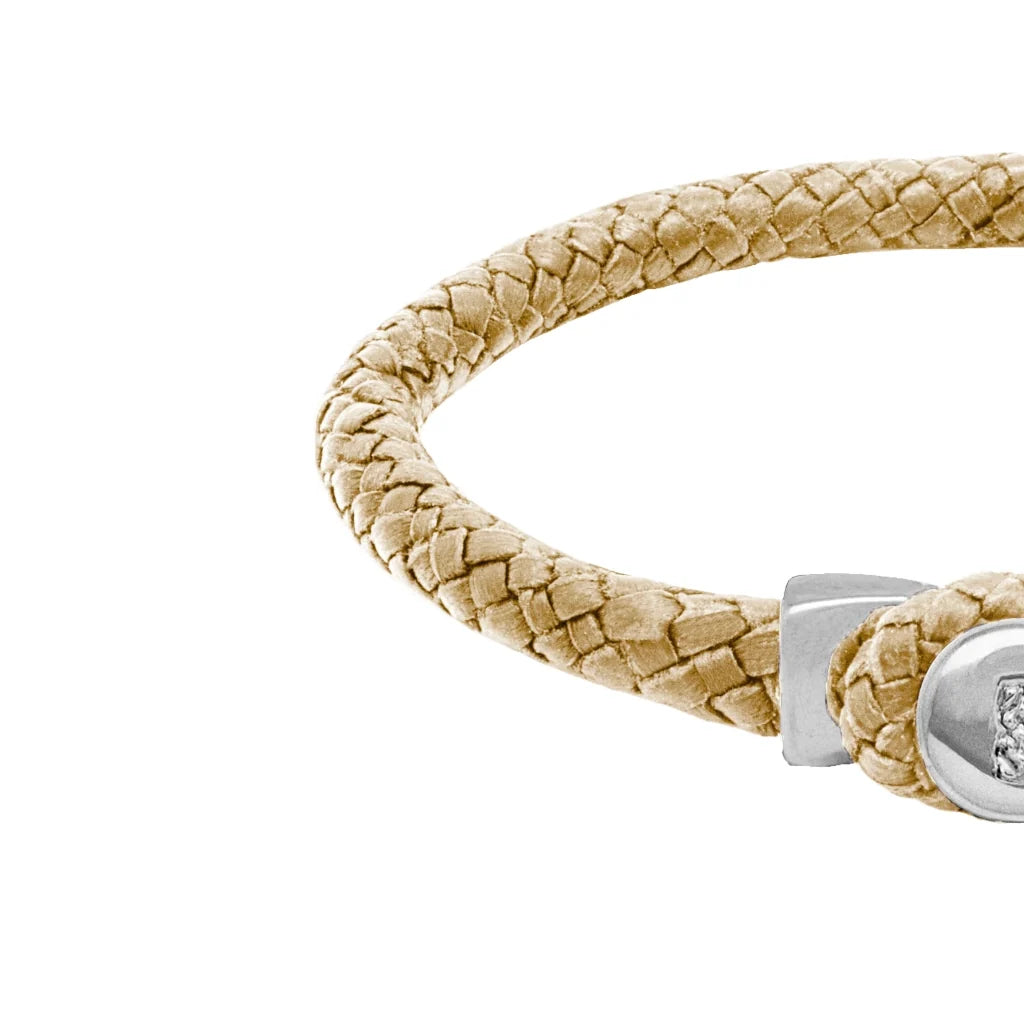 Pulsera de piel natural de borrego en trenza de ocho tiras, con broche en baño de rodio - Joyería y bisutería fina