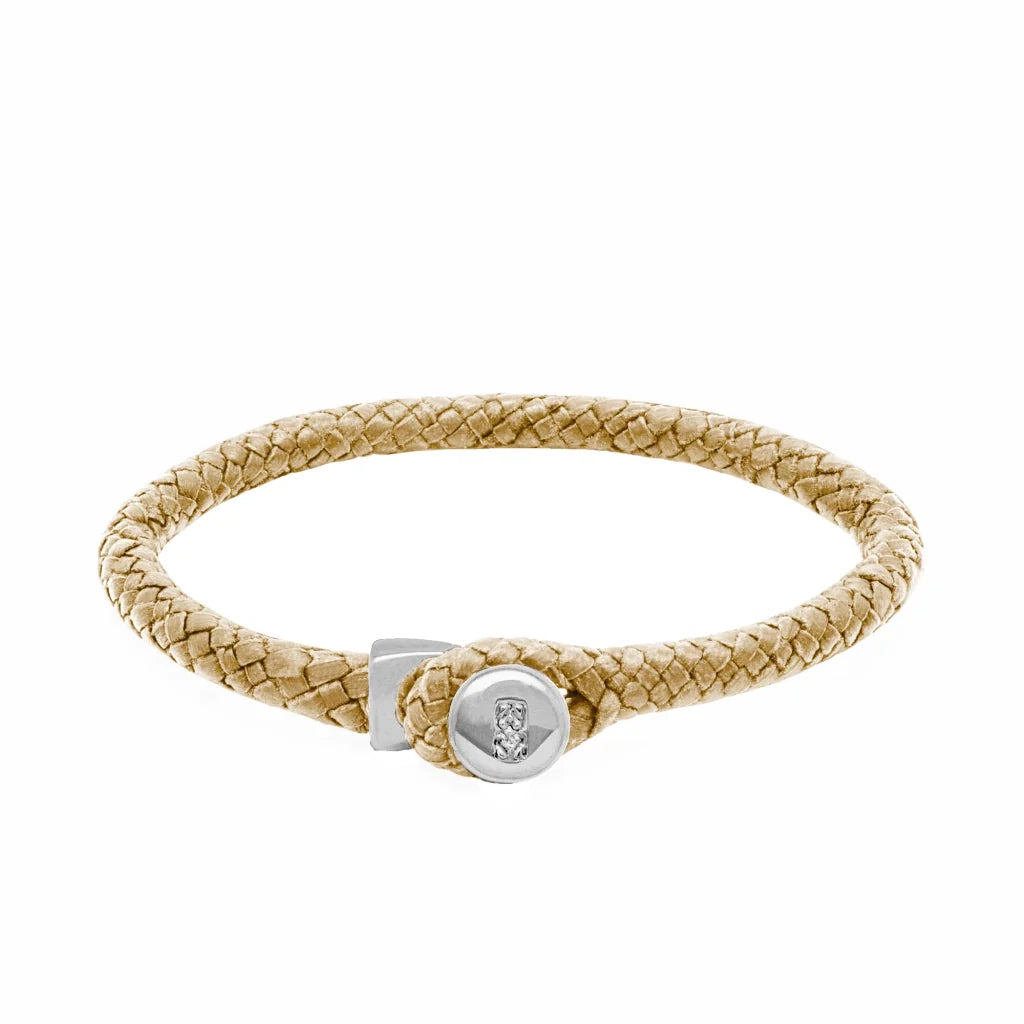 Pulsera de piel natural de borrego en trenza de ocho tiras, con broche en baño de rodio - Joyería y bisutería fina