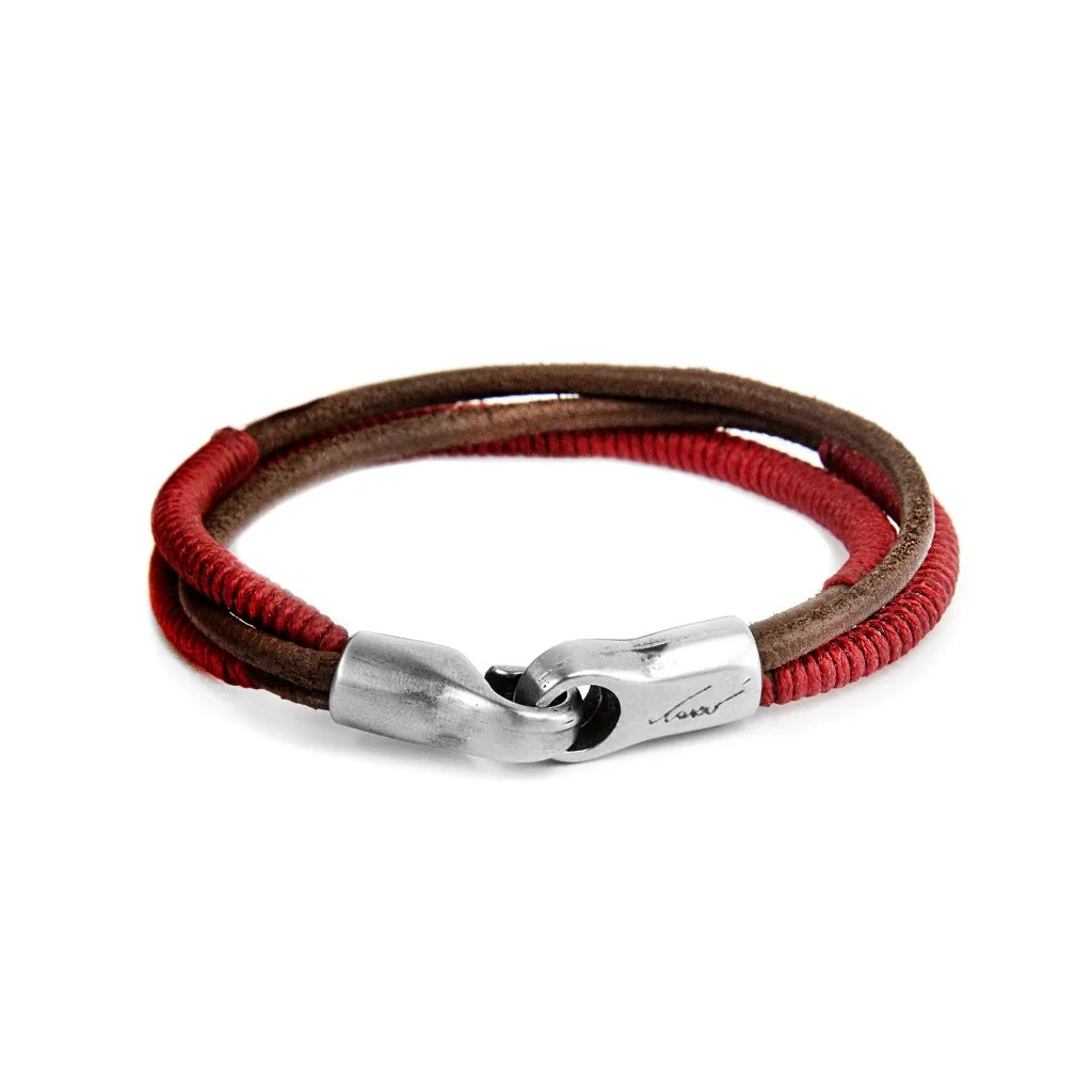 Pulsera para hombre con piel natural de vaca, detalles en hilo encerado y broche en terminado acero - Joyería y bisutería fina