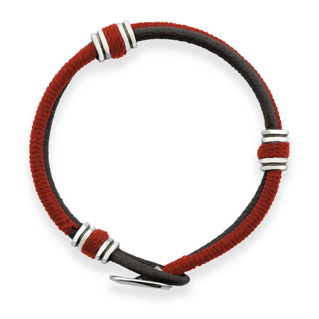 Pulsera para hombre, elaborada con piel natural de vaca, detalles en hilo encerado, cilindros y broche de botón en terminado acero - Joyería y bisutería fina