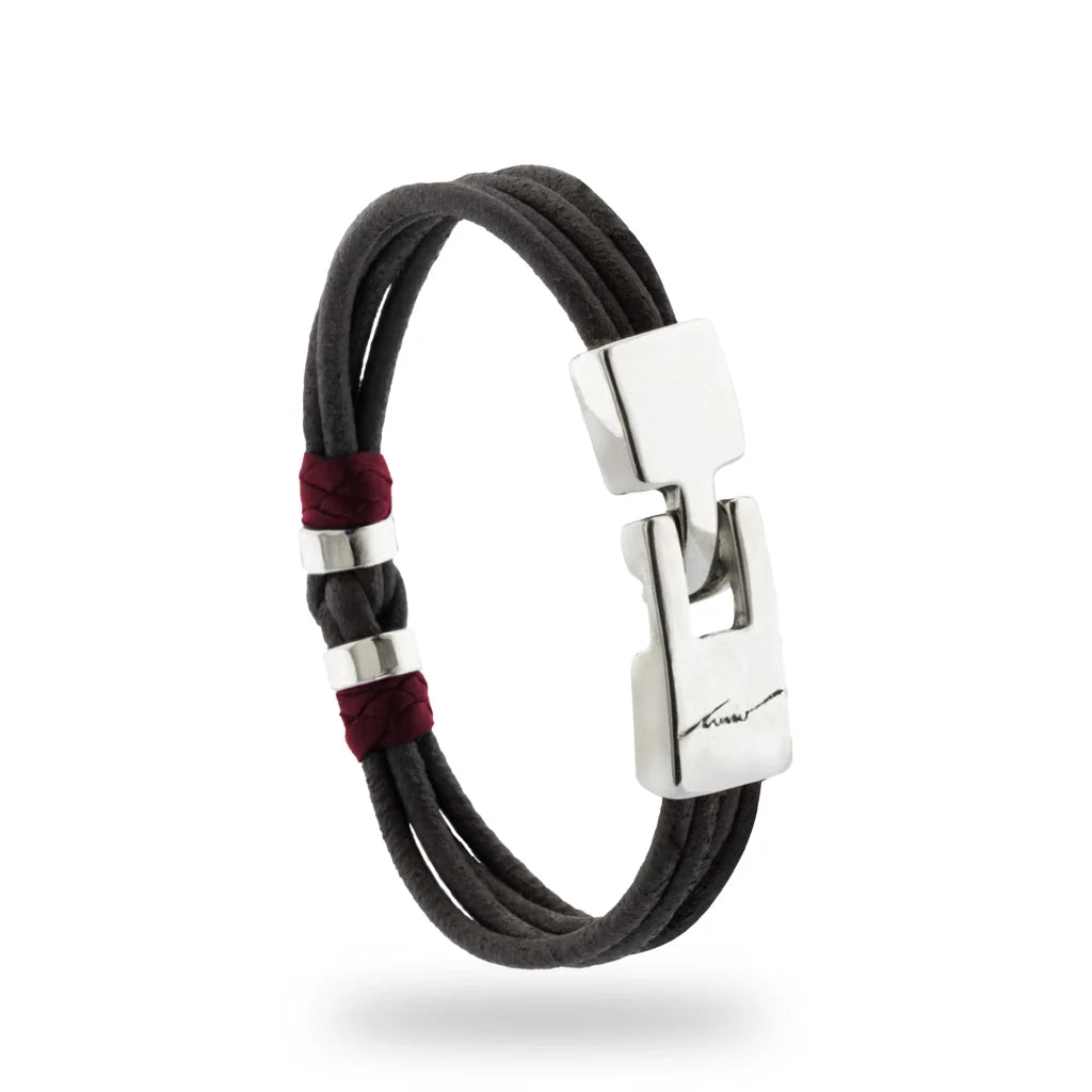 Pulsera para hombre, elaborada con piel natural de vaca, budos en piel natural de borrego, detalles y broche en terminado acero - Joyería y bisutería fina