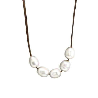 Collar ajustable de piel de canguro con 7 perlas japonesas 8-10mm - Joyería y bisutería fina