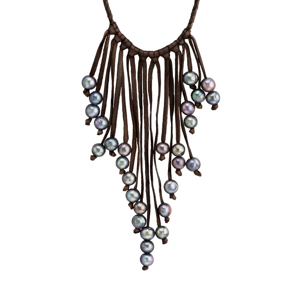 Collar de piel natural de borrego en trenza redonda de 4 hilos, con 29 perlas tahitianas 8-10mm - Joyería y bisutería fina