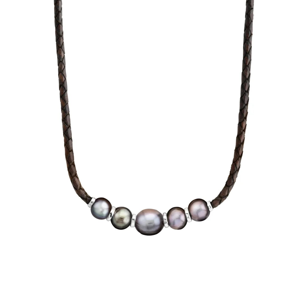 Collar choker de piel natural de borrego en trenza de 4 hilos y cierre de botón, con cinco perlas tahitianas de 8-10mm y detalles en baño de rodio - Joyería y bisutería fina