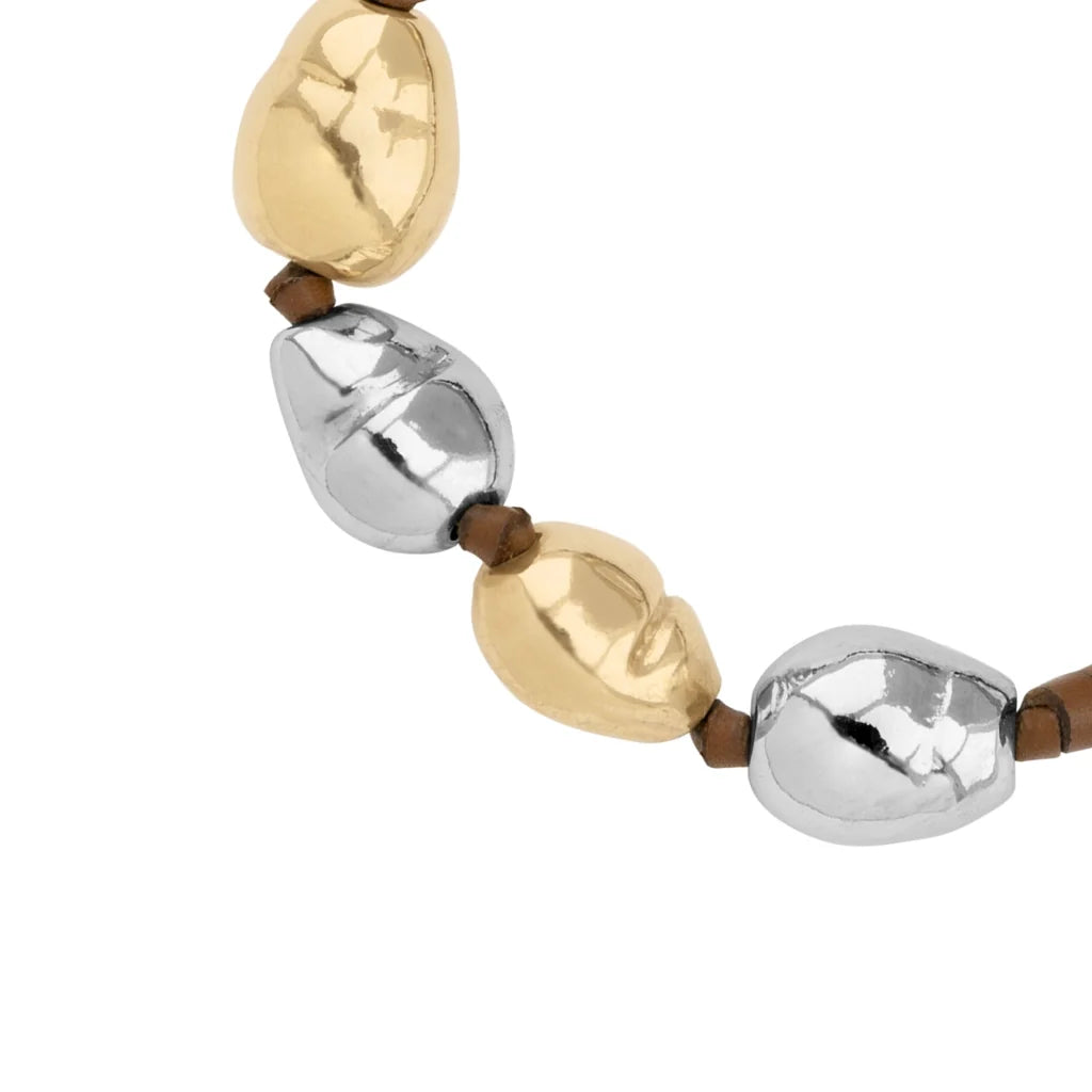 Pulsera de piel de canguro, con 3 perlas en baño de rodio y 3 perlas en baño de oro de 22K - Joyería y bisutería fina