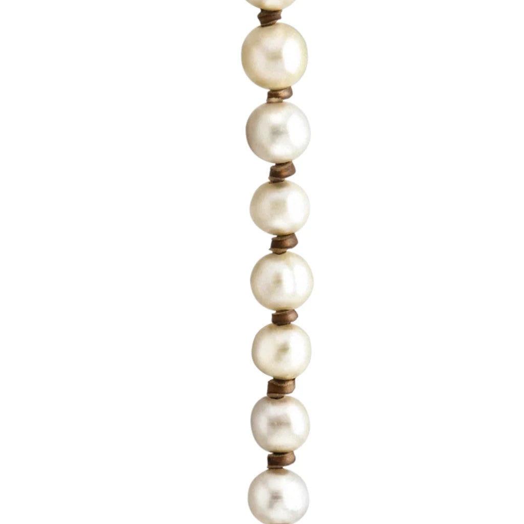 Collar de 45cm de piel canguro, con perlas blancas japones 8-10mm - Joyería y bisutería fina