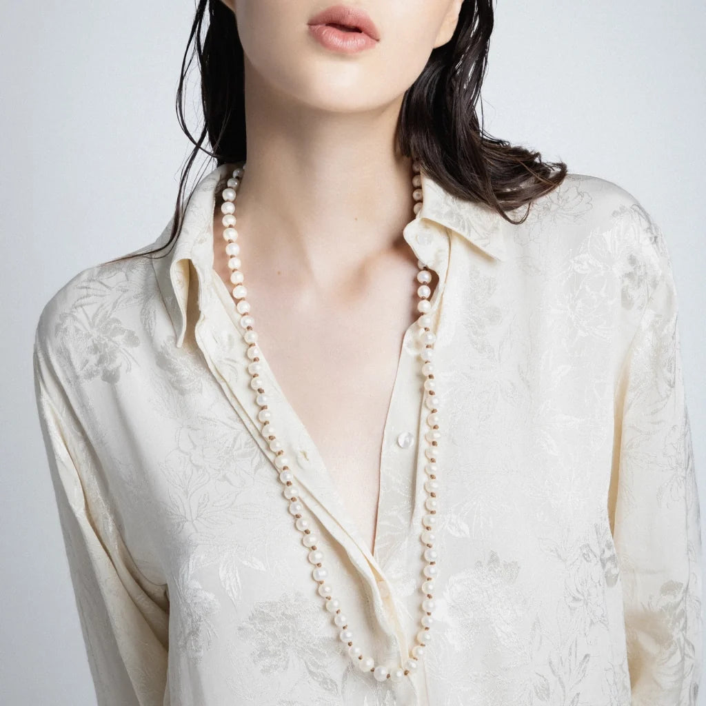 Collar de 45cm de piel canguro, con perlas blancas japones 8-10mm - Joyería y bisutería fina