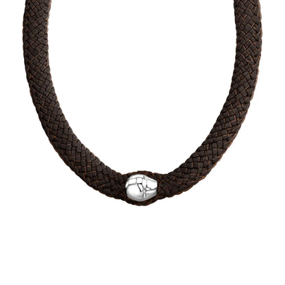 Collar choker con broche de botón, en trenza plana de 8 hilos de piel natural de borrego, perla en baño de rodio - Joyería y bisutería fina