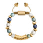 Pulsera ajustable con hilo de seda, piedras de 8mm, con detalle tubular barroco, lunetas e insignia en baño de oro de 22K - Joyería y bisutería fina