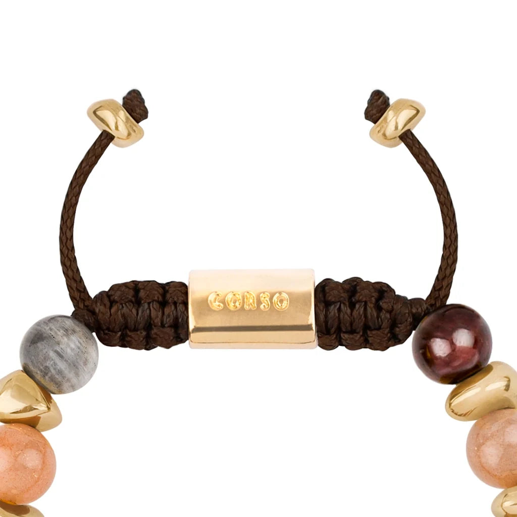 Pulsera ajustable con piedras de 8mm, con semillas y placa con insignia Corso en baño de oro de 22K - Joyería y bisutería fina
