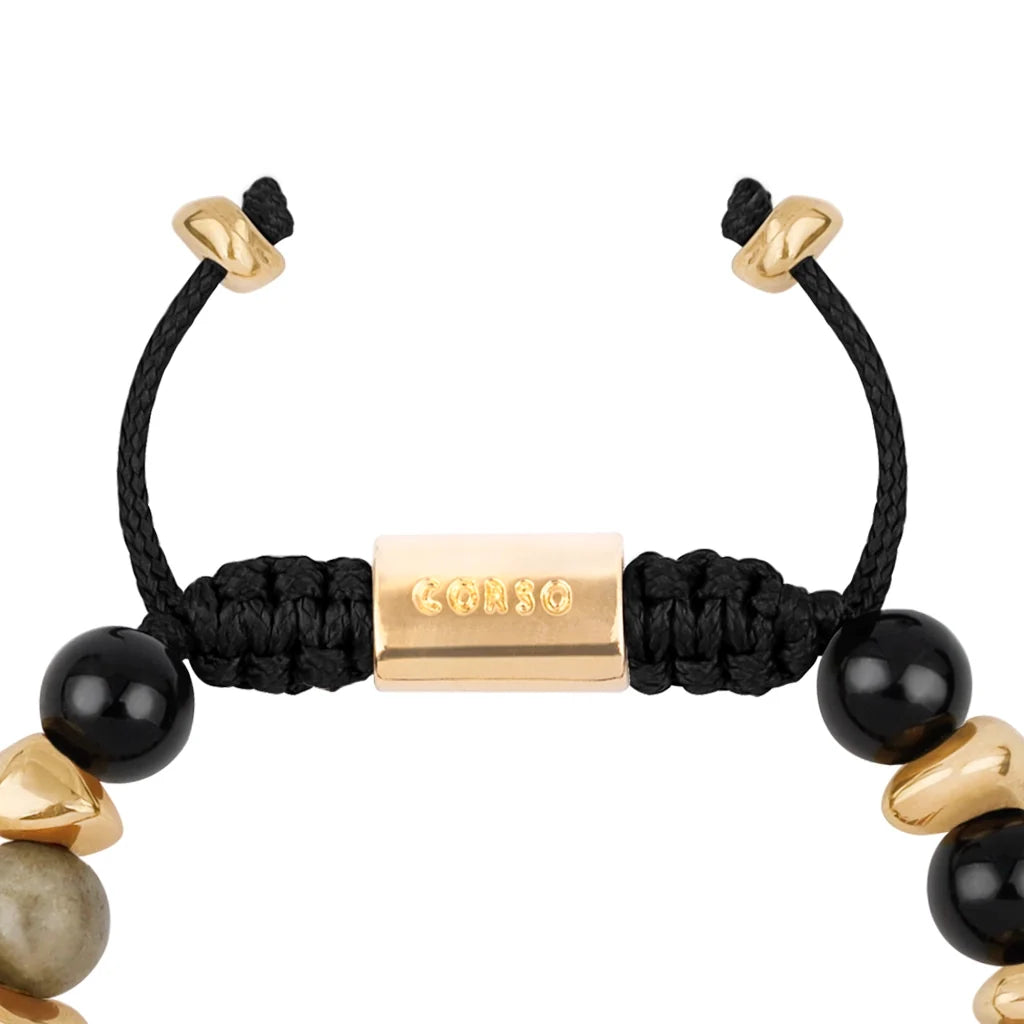 Pulsera ajustable con piedras de 8mm, con semillas y placa con insignia Corso en baño de oro de 22K - Joyería y bisutería fina