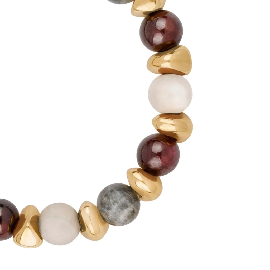 Pulsera ajustable con piedras de 8mm, con semillas y placa con insignia Corso en baño de oro de 22K - Joyería y bisutería fina