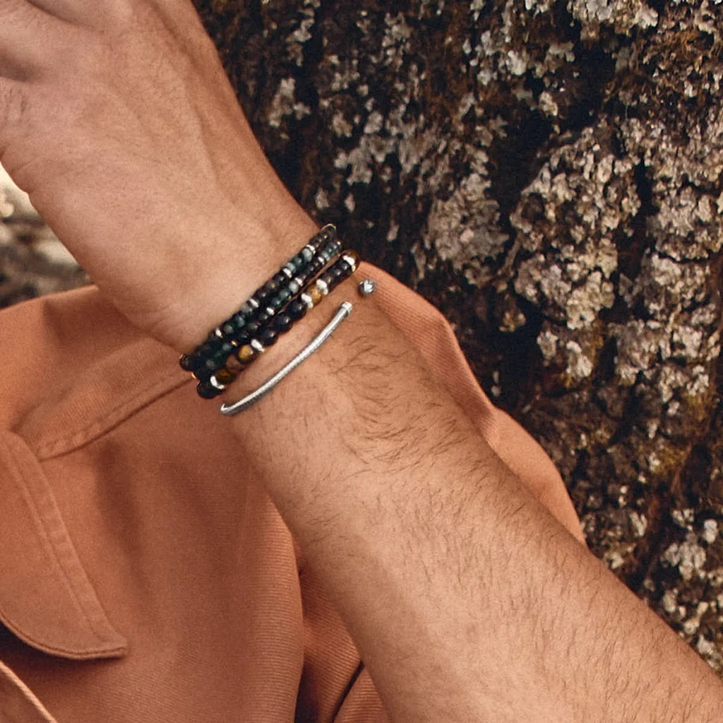 Pulsera ajustable con piedras 4mm, con mini donas y placa insignia en baño de rodio - Joyería y bisutería fina