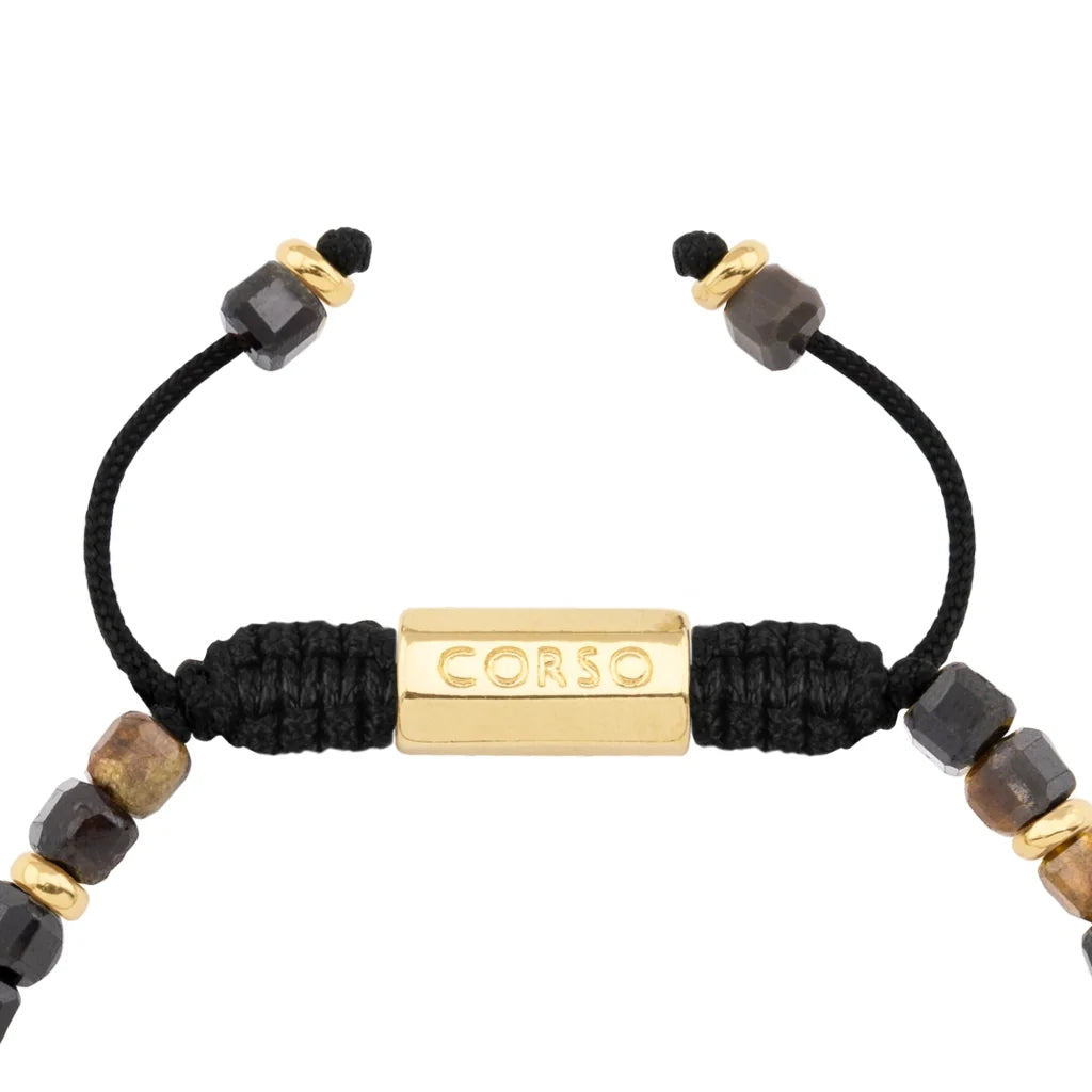 Pulsera con piedras en cubo facetado 4mm, con placa con insignia Corso y mini donas de baño de oro de 22K - Joyería y bisutería fina