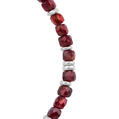 Pulsera con piedras en cubo facetado 4mm, con placa con insignia Corso y mini donas de baño de rodio - Joyería y bisutería fina
