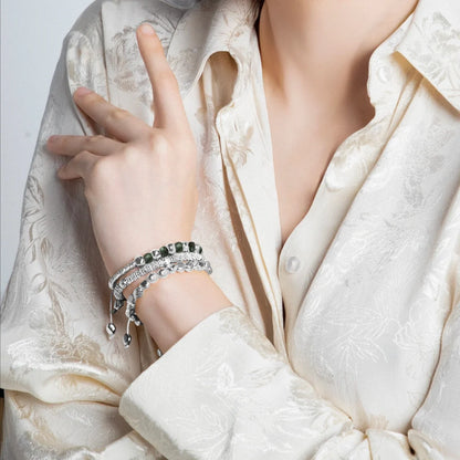 Pulsera con piedras naturales de 6mm, con donas y cuentas geométricas en baño de rodio - Joyería y bisutería fina