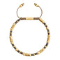 Pulsera ajustable con conchas filipinas de 3mm talladas a mano, intercaladas con cuentas bañadas en oro 22K - Joyería y bisutería fina