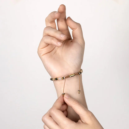 Pulsera en baño de Oro 22K, conchas filipinas heishi, cuarzo blanco - Joyería y bisutería fina