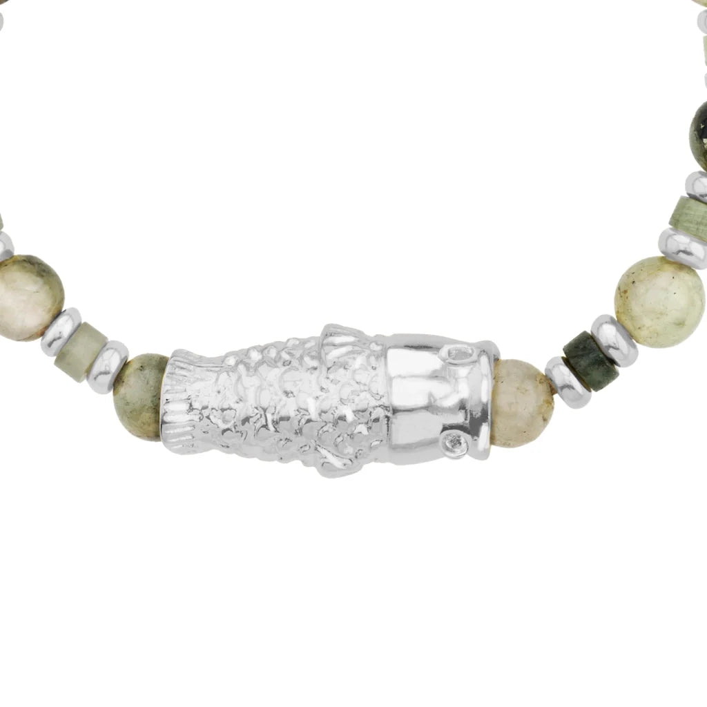 Pulsera con rondeles y dije de pez koi en baño de rodio, con piedras naturales esféricas - Joyería y bisutería fina